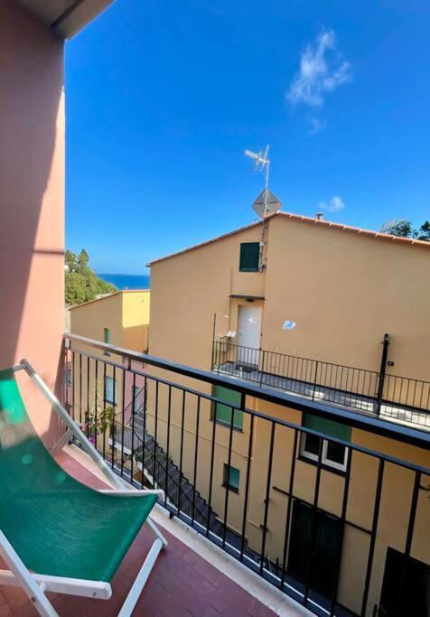 מונטרוסו אל מארה 2-Bedroom Sunny Sea View With Balcony, La Casa Di Christine מראה חיצוני תמונה